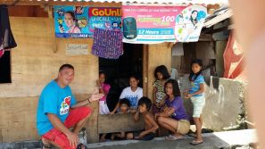 KLEIDERHERZ Helfer in Tacloban, Philippinen (2)